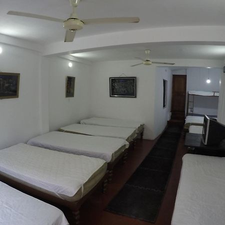 Hotel Sunray Канди Экстерьер фото