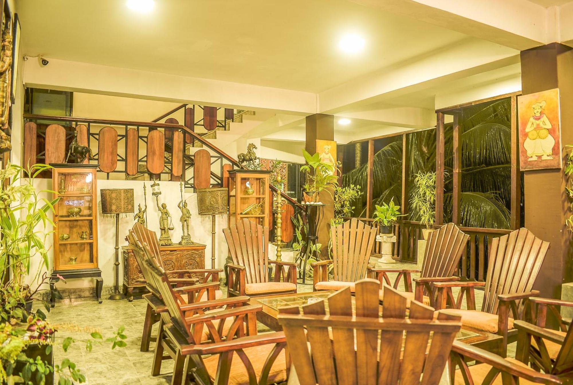 Hotel Sunray Канди Экстерьер фото