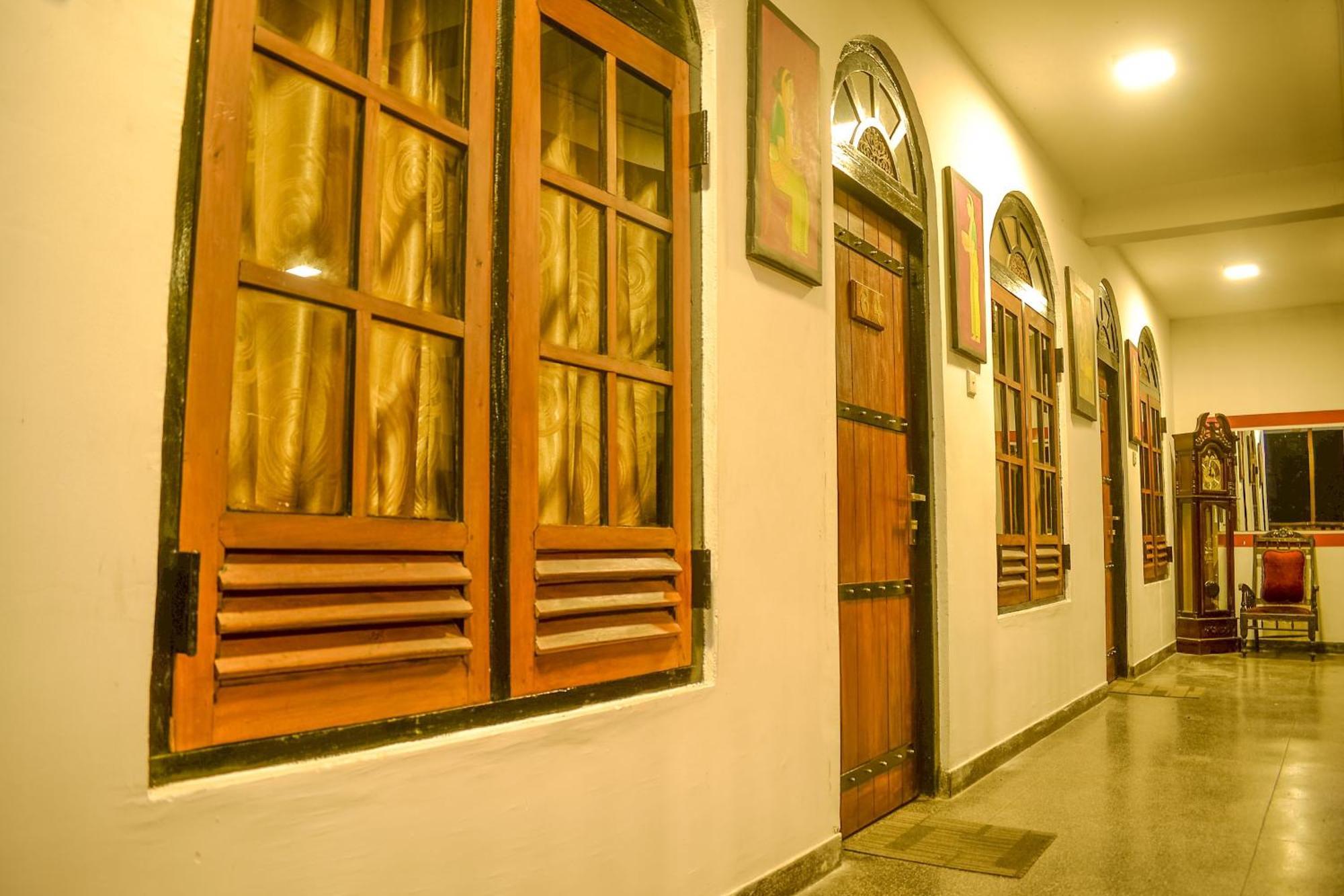 Hotel Sunray Канди Экстерьер фото