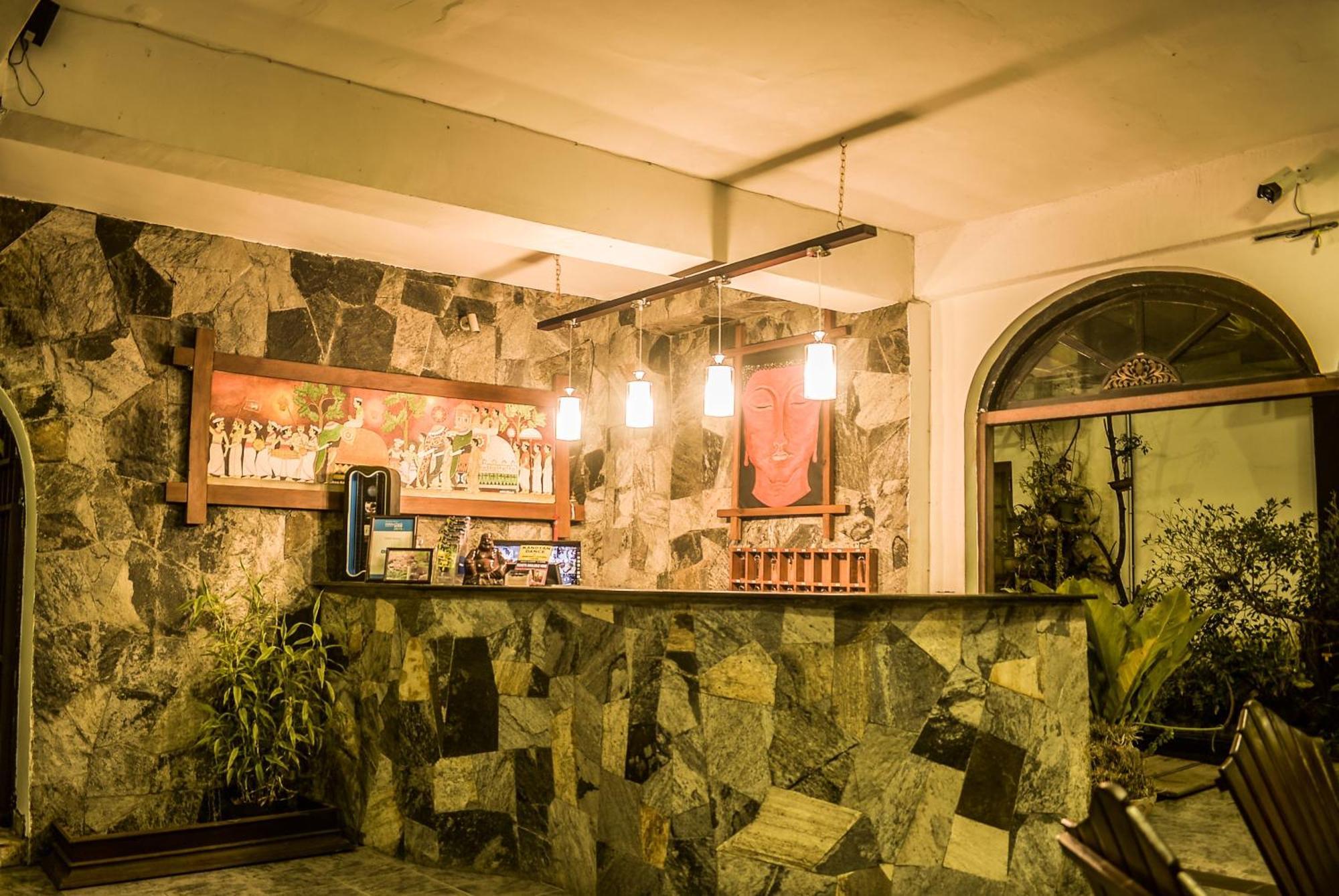Hotel Sunray Канди Экстерьер фото